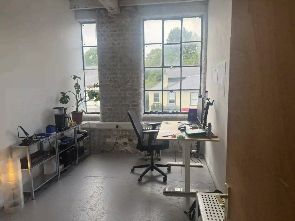 //www.oldknowsfactory.co.uk/wp-content/uploads/2026/05/Small-Office-Units-1.webp